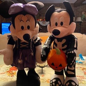 Mickey and Minnie Halloween Dolls